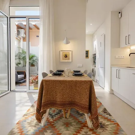 アパート Walk - 20 Min - Beautiful Private Patio