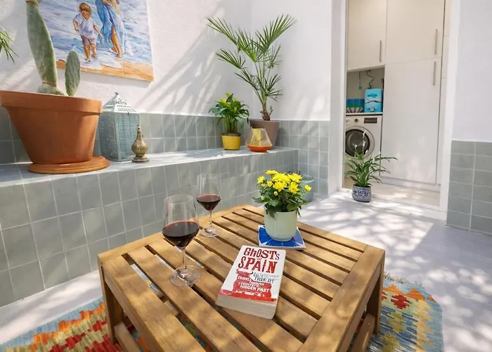 Walk - 20 Min - Beautiful Private Patio アパート *